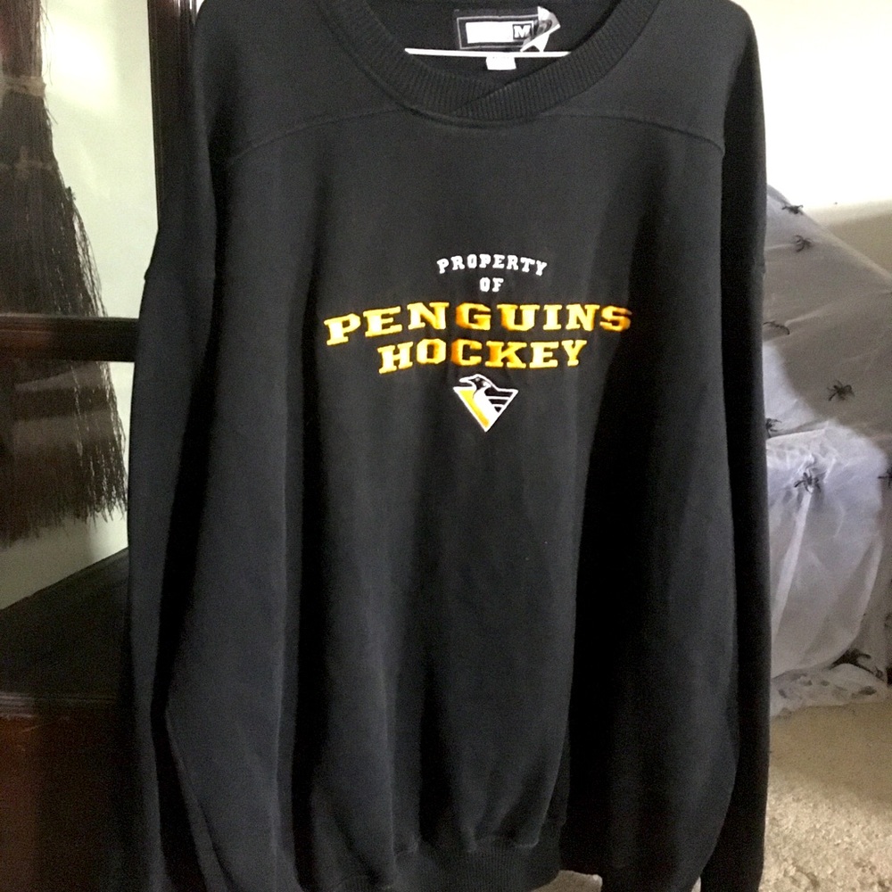 Penguins hockey sweater